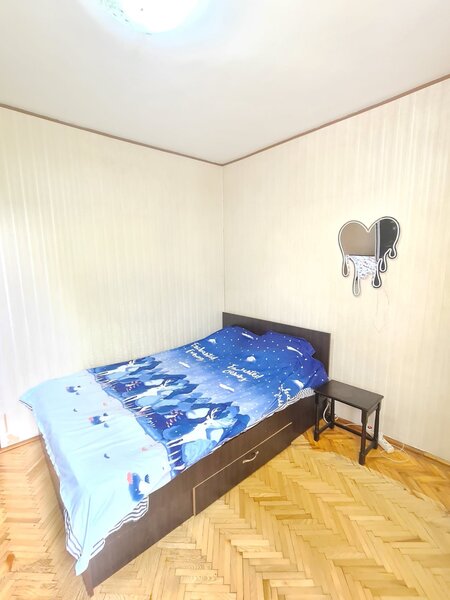 Rahova apartament 3 camere 2 bai decomandat bloc reabilitat